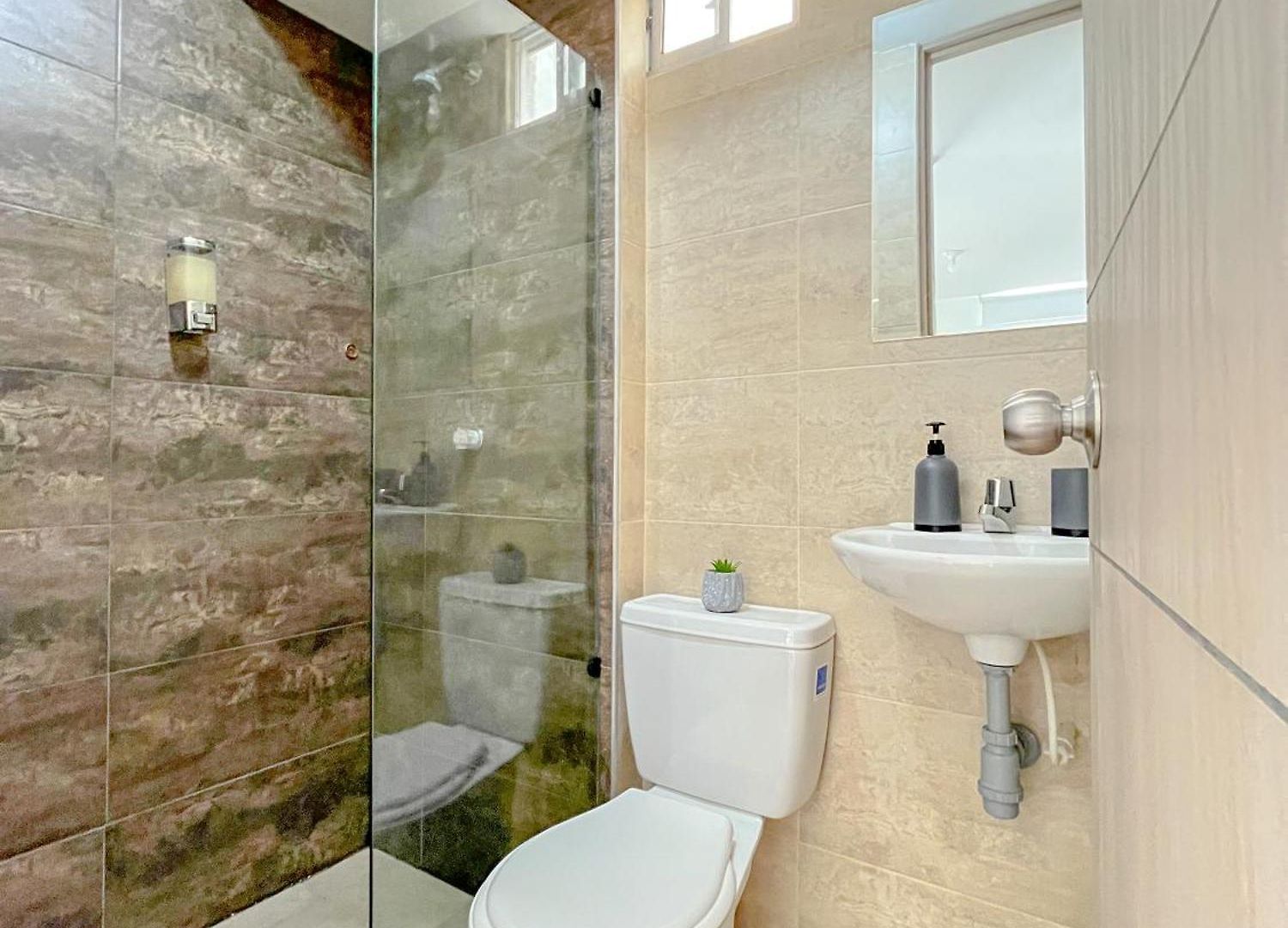 Apartamento Ideal Cerca De Zona Industrial, Terminal Y Centro Comercial Cartagena