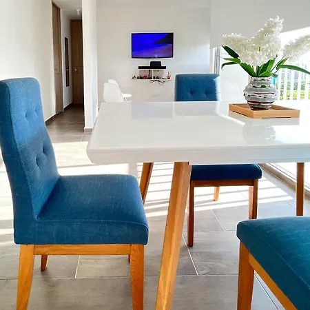 Apartamento Ideal Cerca De Zona Industrial, Terminal Y Centro Comercial Cartagena