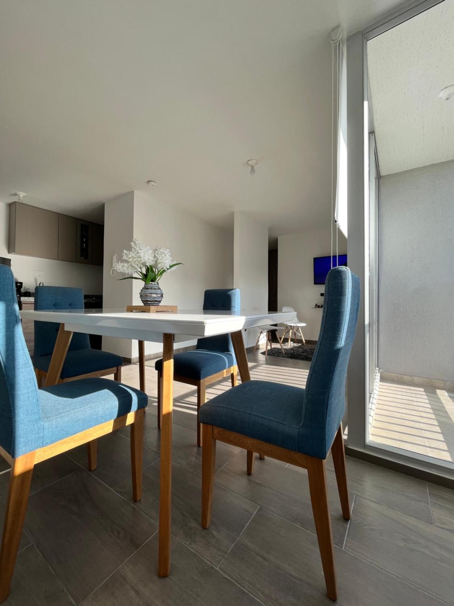 Ideal Cerca De Zona Industrial, Terminal Y Centro Comercial